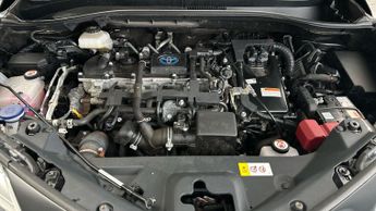 Toyota C-HR 1.8 VVT-h GPF Icon CVT (122 ps) - BLUETOOTH - AIR CON - AUTO HEA