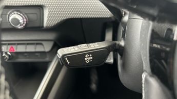 Audi A1 1.5 TFSI 35 S line Sportback S Tronic (150 ps) - CRUISE - DRIVIN
