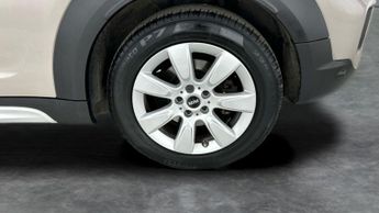 Mini Countryman 1.5 10kWh Cooper SE Classic Plug-in ALL4 (222 ps) - MULTI-FUNCTI