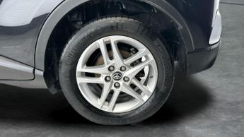 Toyota C-HR 1.8 VVT-h GPF Icon CVT (122 ps) - BLUETOOTH - AIR CON - AUTO HEA