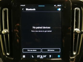 Volvo C40 Twin Recharge 78kWh Plus AWD (408 ps) - KEYLESS ENTRY - PARK ASS