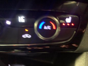 Vauxhall Corsa Electric 50kWh Elite Premium (136 ps) - HEATED SEATS - HEATED STEERING