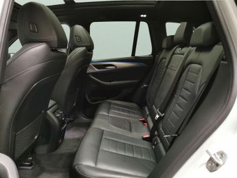 BMW iX3 80kWh Premier Edition (286 ps) - LEATHER - NAV - HEATED SEATS