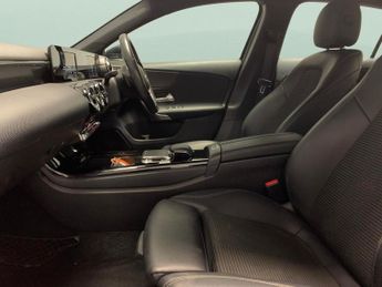 Mercedes-Benz A Class 1.5 A180d Sport 7G-DCT (116 ps) - HEATED LEATHER - COMFORT PACK