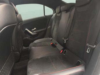 Mercedes-Benz A Class 1.3 A250e 15.6kWh AMG Line (Executive) Plug-in 8G-DCT (218 ps) -