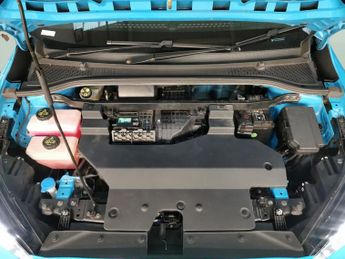 MG Mg4 64kWh Trophy Long Range (203 ps) - HEATED STEERING - BLIND SPOT 