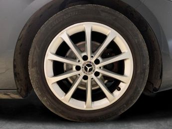 Mercedes-Benz A Class 1.5 A180d Sport 7G-DCT (116 ps) - HEATED LEATHER - COMFORT PACK