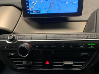 BMW i3 42.2kWh S (184 ps) - CARPLAY - LED - HEATED SEATS