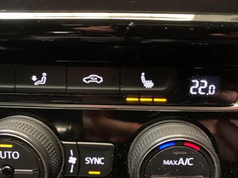 Volkswagen Golf 2.0 TSI GTI Performance DSG (245 ps) - NAV - CARPLAY - LED