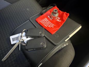 Volkswagen T-Roc 1.5 TSI EVO Active DSG (150 ps) - HEATED SEATS - DAB - BLUETOOTH