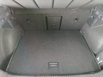 Cupra Formentor 1.5 TSI V1 DSG (150 ps) - LED - NAV - HEATED STEERING