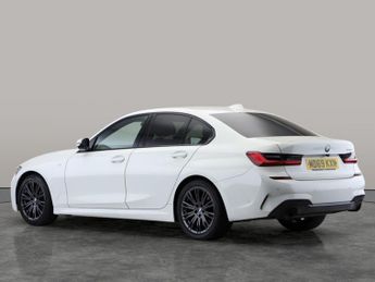 BMW 3 Series 2.0 320i M Sport (184 ps) - PERFORMANCE CONTROL - VARIABLE SPORT