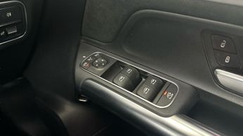 Mercedes-Benz EQA EQA 250 66.5kWh AMG Line (190 ps) - COMFORT PACK - PADDLE SHIFT