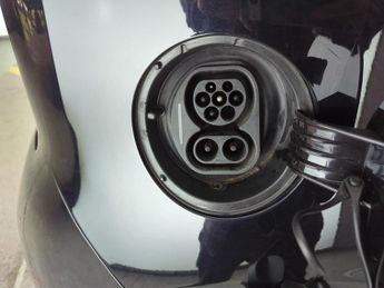 Seat Mii 36.8kWh (83 ps) - CRUISE - SPEED LIMIT RECOG - DIGITAL CLIMATE C