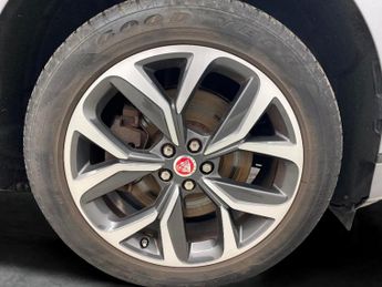 Jaguar I-PACE 400 90kWh HSE 4WD (400 ps) - MERIDIAN AUDIO - NAV - HEATED STEER