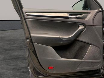 Skoda Kodiaq 1.5 TSI ACT SE Drive DSG (7 Seat) (150 ps) - CRUISE - PARK SENSO