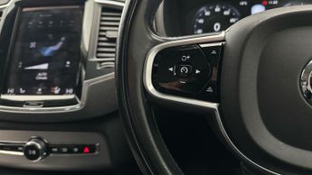 Volvo XC90 2.0 B5 MHEV Momentum 4WD (250 ps) - LED - HEATED SEATS - DRIVER 