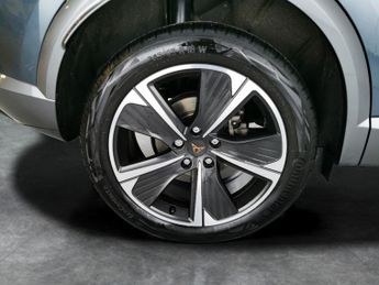 Cupra Formentor 1.5 TSI V1 DSG (150 ps) - LED - NAV - HEATED STEERING