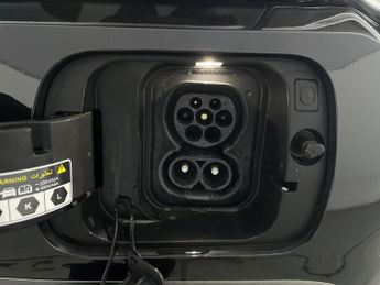 Kia Soul 64kWh Maxx (201 bhp) - CARPLAY - LED - REVERSE CAM