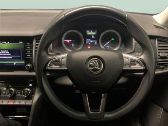 Skoda Kodiaq 1.5 TSI ACT SE Drive DSG (7 Seat) (150 ps) - CRUISE - PARK SENSO