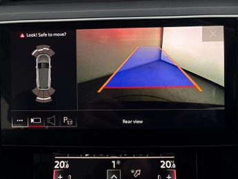 Audi e-tron 50 Technik quattro 71.2kWh (11kW Charger) (313 ps) - LED - REVER