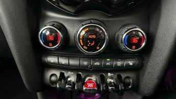 Mini Hatch 1.5 One Classic Steptronic (102 ps) - MULTI-FUNCTION STEERING WH