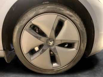 Tesla Model 3 Standard Range Plus RWD (241 bhp) - PARK ASSIST - LED - REVERSE 