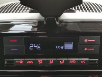 Seat Mii 36.8kWh (83 ps) - CRUISE - SPEED LIMIT RECOG - DIGITAL CLIMATE C