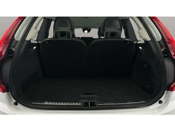 Volvo XC90 2.0 B5 MHEV Momentum 4WD (250 ps) - LED - HEATED SEATS - DRIVER 