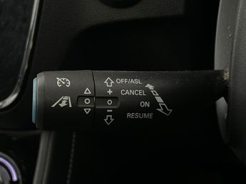 MG MG ZS 44.5kWh Excite (143 ps) - KEYLESS ENTRY - LED - NAV