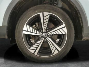 MG MG ZS 44.5kWh Exclusive (143 ps) - NAV - HEATED SEATS - BLIND SPOT ASS