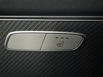 Mercedes-Benz EQC EQC 400 80kWh AMG Line 4MATIC (408 ps) - HEATED LEATHER - COMFOR