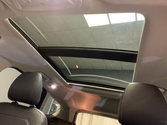 Ford Kuga 1.5T EcoBoost Titanium X AWD (182 ps) - NAV - FORD SYNC - XENONS