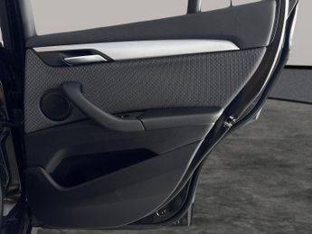 BMW X1 1.5 18i SE DCT sDrive (136 ps) - BLUETOOTH - CRUISE - DRIVING MO