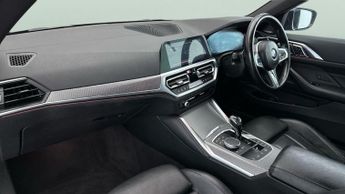 BMW 4 Series 2.0 420i M Sport Convertible (184 ps) - PERFORMANCE CONTROL