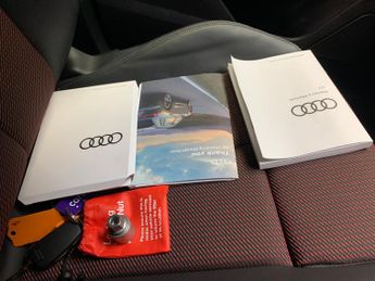 Audi Q3 2.0 TFSI 40 Black Edition Sportback S Tronic quattro (190 ps) - 