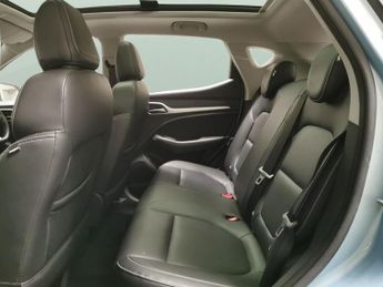 MG MG ZS 44.5kWh Exclusive (143 ps) - NAV - HEATED SEATS - BLIND SPOT ASS