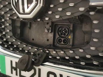 MG MG ZS 44.5kWh Exclusive (143 ps) - NAV - HEATED SEATS - BLIND SPOT ASS