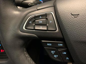 Ford Kuga 1.5T EcoBoost Titanium X AWD (182 ps) - NAV - FORD SYNC - XENONS