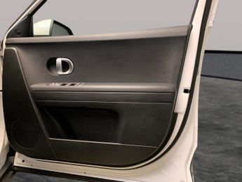 Ford Kuga 1.5T EcoBoost Titanium X AWD (182 ps) - NAV - FORD SYNC - XENONS