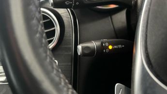 Mercedes-Benz GLC 2.1 GLC250d AMG Line G-Tronic+ 4MATIC (204 ps) - PADDLE SHIFT