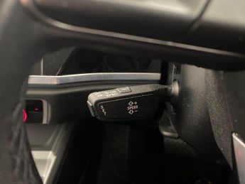 Audi Q3 1.5 TFSI CoD 35 Sport S Tronic (150 ps) - CRUISE - SPEED LIMIT R