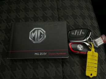 MG MG ZS 44.5kWh Excite (143 ps) - KEYLESS ENTRY - LED - NAV