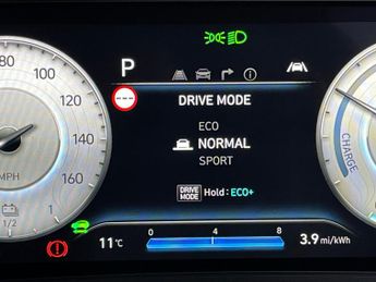 Hyundai Kona 64kWh Ultimate (10.5kW Charger) (204 ps) - ACTIVE LANE ASSIST