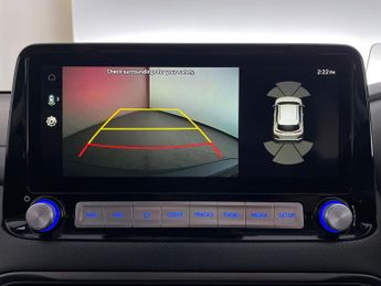 Hyundai Kona 64kWh Ultimate (10.5kW Charger) (204 ps) - ACTIVE LANE ASSIST