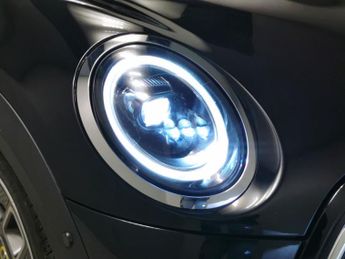 Mini Electric Hatch Cooper SE 32.6kWh Level 3 (184 ps) - PAN ROOF - HK AUDIO - PARK 