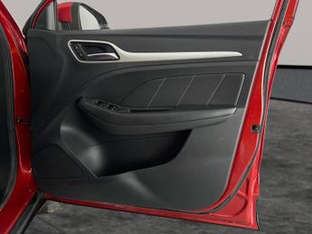 MG MG ZS 44.5kWh Excite (143 ps) - KEYLESS ENTRY - LED - NAV