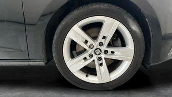 Seat Leon 1.8 TSI FR Technology DSG (180 ps) - PARK SENSORS - USB AUDIO