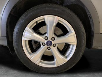 Ford Kuga 1.5T EcoBoost Titanium X AWD (182 ps) - NAV - FORD SYNC - XENONS