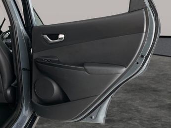 Hyundai Kona 64kWh Ultimate (10.5kW Charger) (204 ps) - ACTIVE LANE ASSIST
